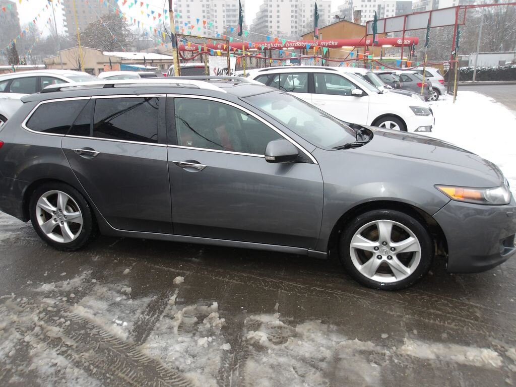 Honda Accord Kombi 2,2 l 110 kw