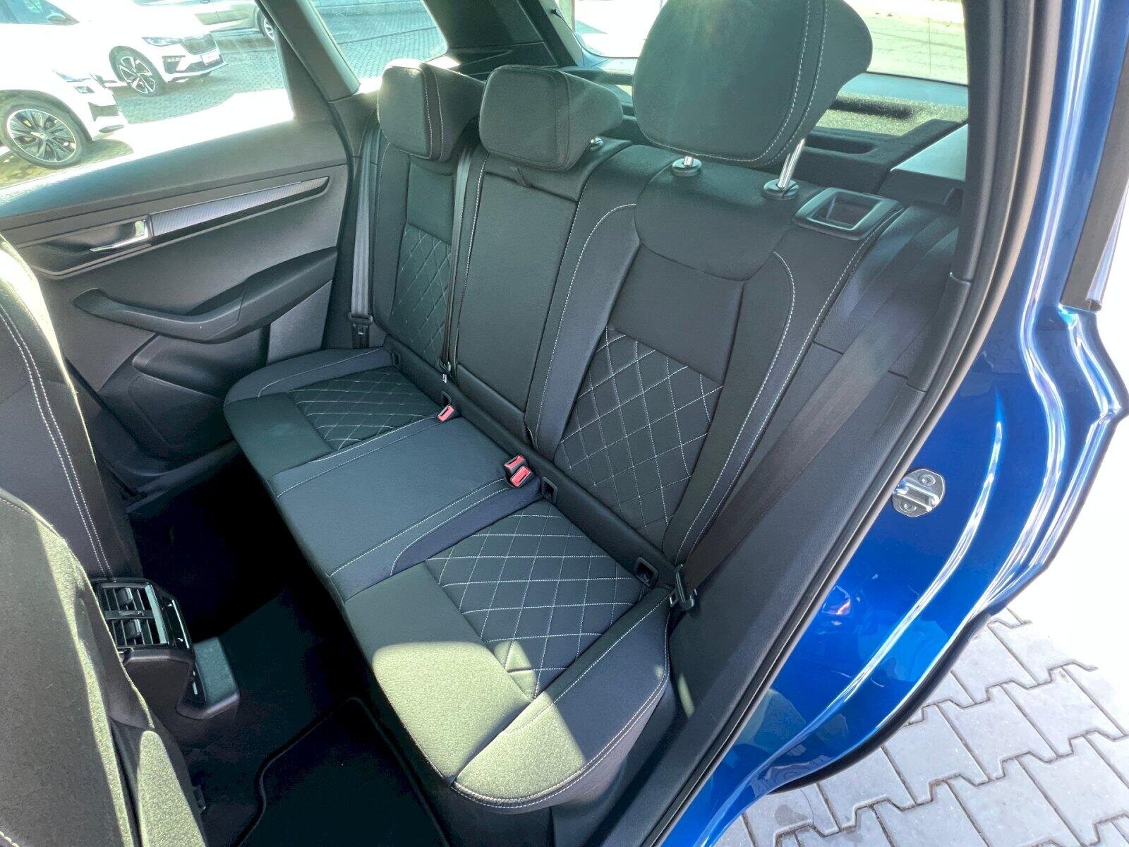 Škoda Karoq SUV / Terénní 1,5 l 110 kw