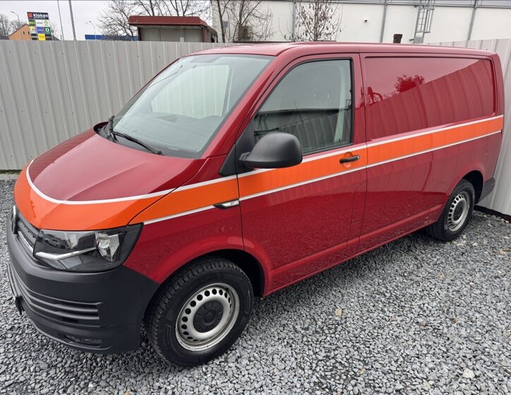 Volkswagen Transporter Skříň 2,0 l 110 kw