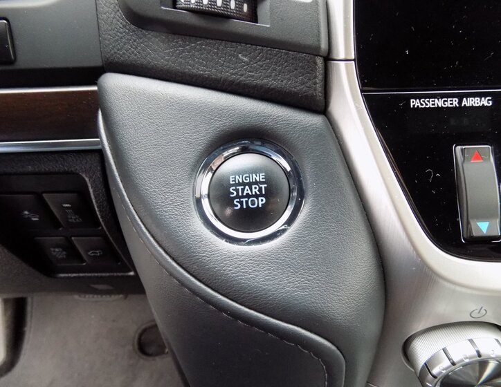 Toyota Land Cruiser 27