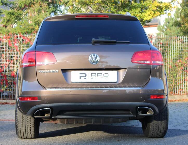 Volkswagen Touareg 9