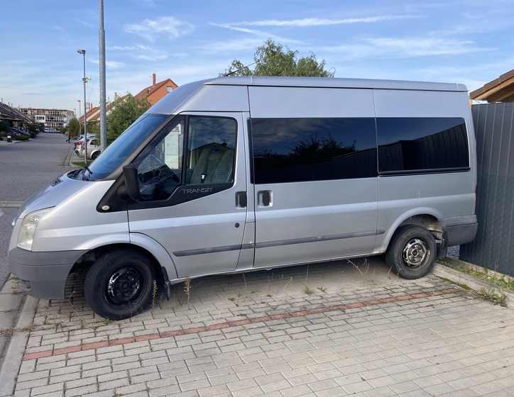 Ford Transit 1