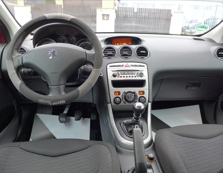 Peugeot 308 Kombi 1,6 l 80 kw