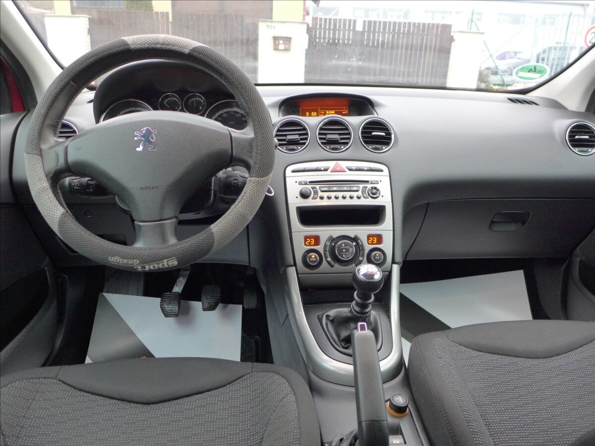 Peugeot 308 Kombi 1,6 l 80 kw