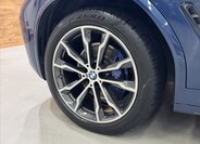 BMW X4 SUV 3,0 l 195 kw