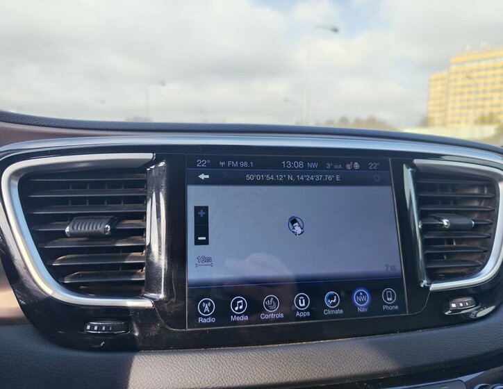 Chrysler Pacifica MPV 3,6 l 214 kw