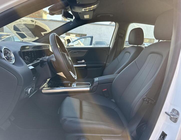 Mercedes-Benz GLA 14