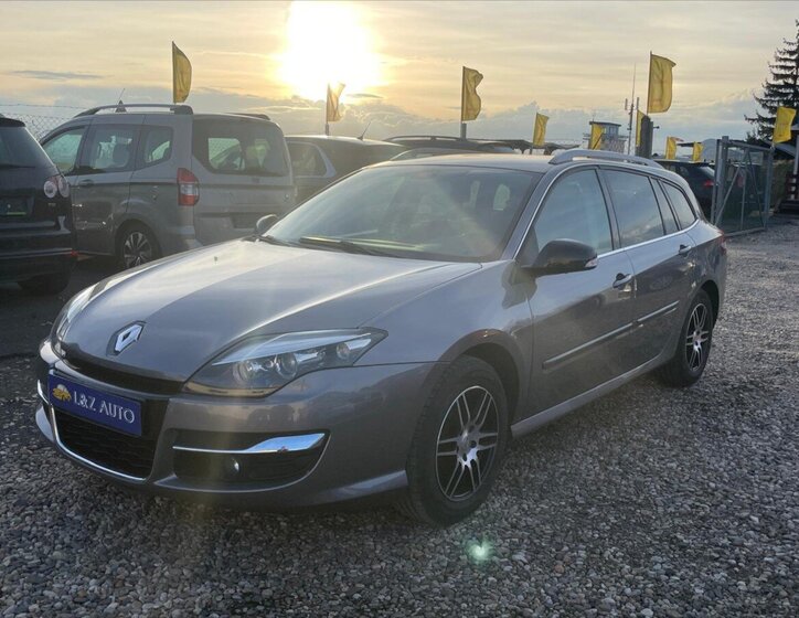 Renault Laguna Kombi 2,0 l 103 kw