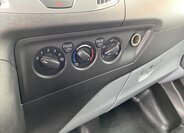 Ford Tourneo Custom MPV 2,0 l 96 kw