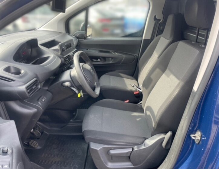 Peugeot Partner Ostatní 1,5 l 75 kw