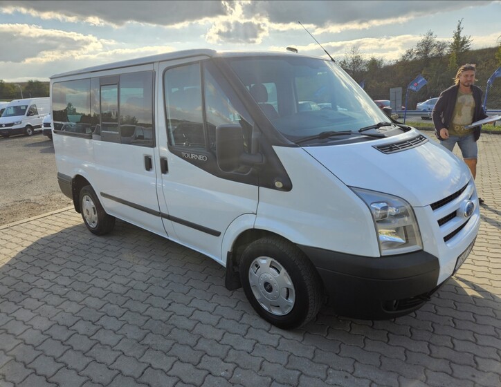 Ford Transit 2