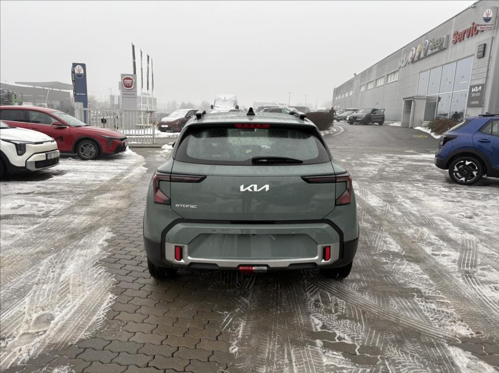 KIA Stonic SUV / Terénní 998,0 74 kw