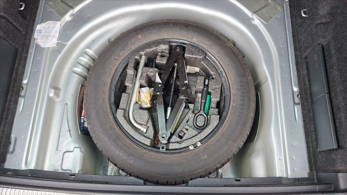 Škoda Superb Kombi 2,0 l 110 kw