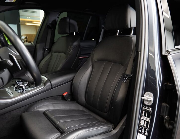 BMW X5 SUV / Terénní 3,0 l 250 kw