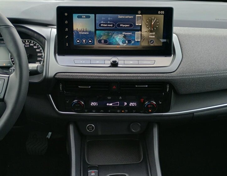 Nissan Qashqai SUV / Terénní 1,3 l 116 kw