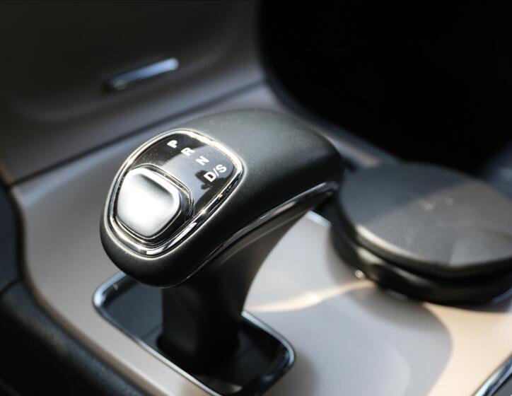 Jeep Grand Cherokee 34