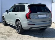 Volvo XC90 26