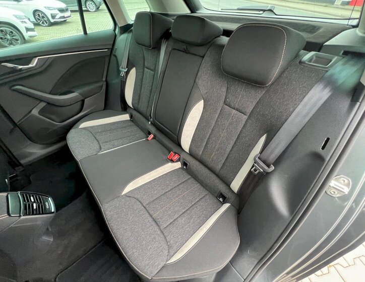 Škoda Kamiq Hatchback 1,0 l 85 kw