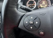 Mercedes-Benz Třídy C Sedan / Limuzína 3,0 l 170 kw