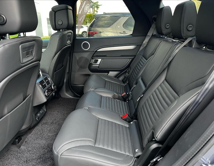 Land Rover Discovery SUV / Terénní 3,0 l 257 kw