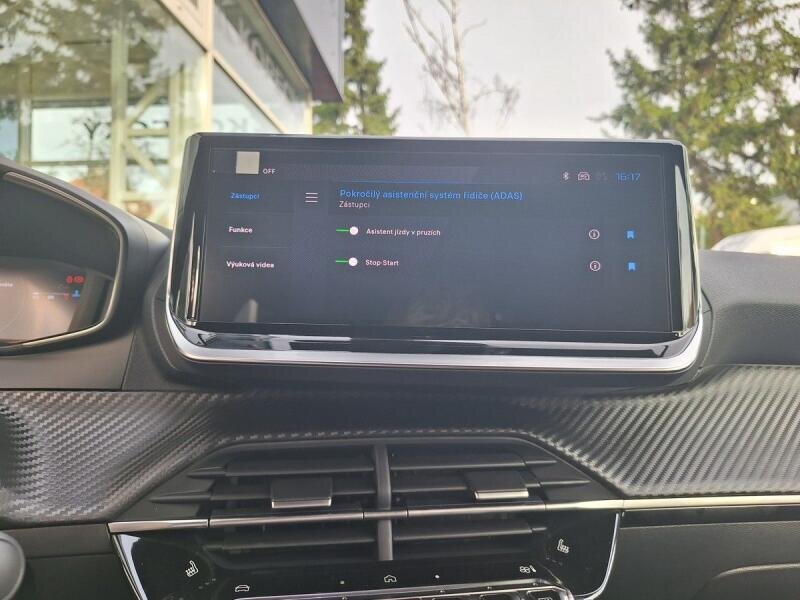 Peugeot 2008 SUV / Terénní 1,2 l 81 kw