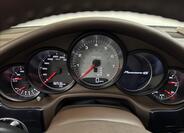 Porsche Panamera 14
