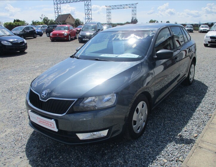 Škoda Rapid 3