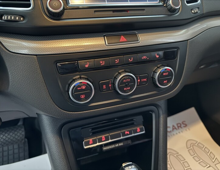 Volkswagen Sharan 15