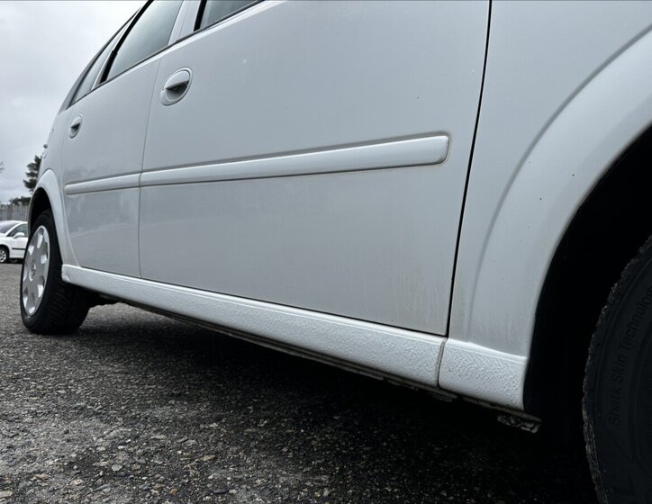 Opel Meriva MPV 1,6 l 77 kw
