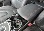 Ford S-MAX MPV 2,0 l 140 kw