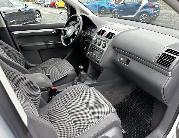Volkswagen Touran MPV 2,0 l 110 kw