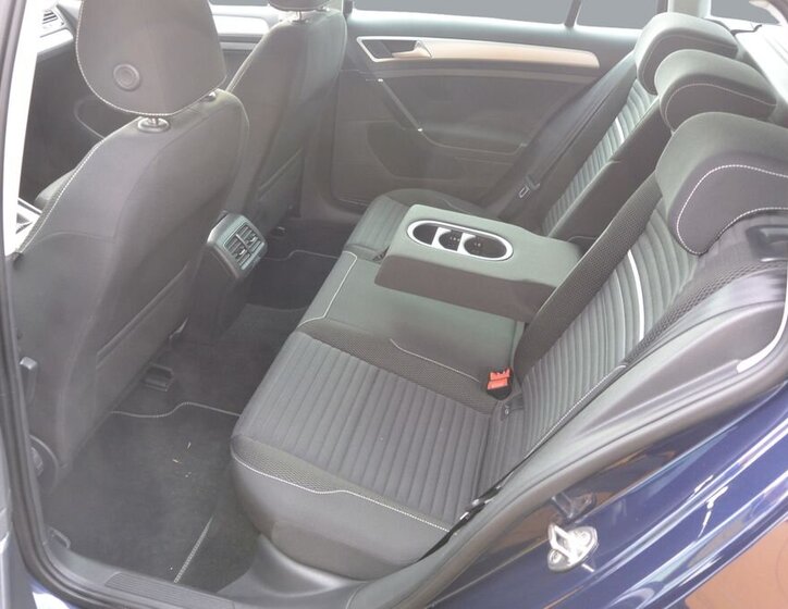 Volkswagen Golf Kombi 2,0 l 110 kw