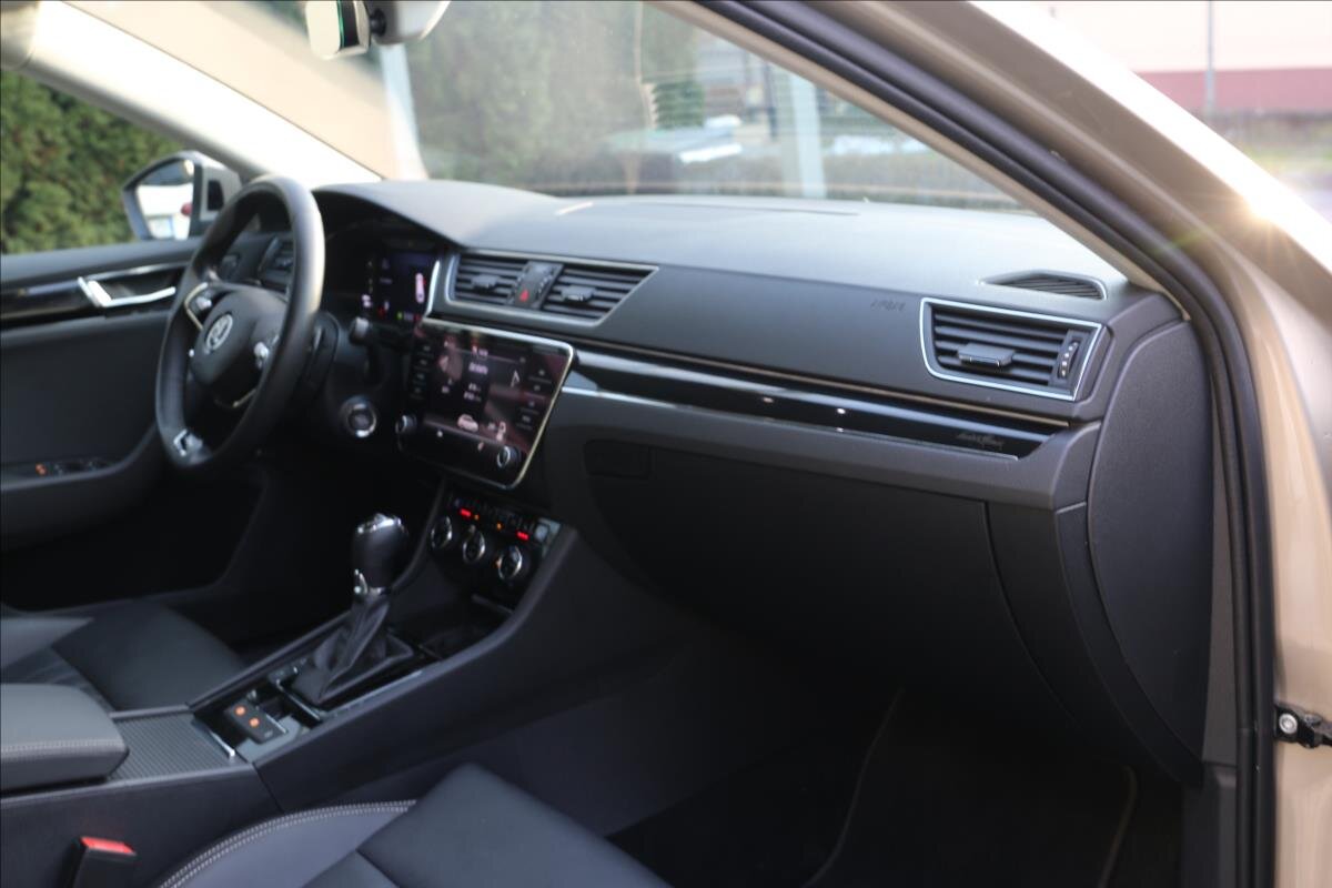 Škoda Superb Kombi 2,0 l 147 kw