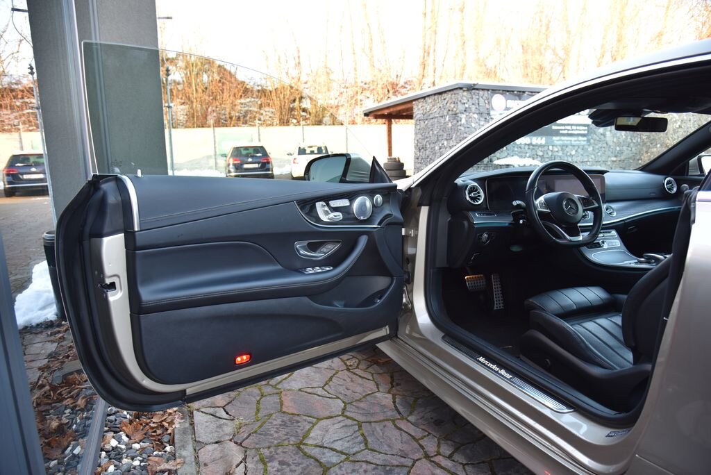 Mercedes-Benz Třídy E