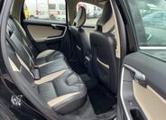 Volvo XC60 12