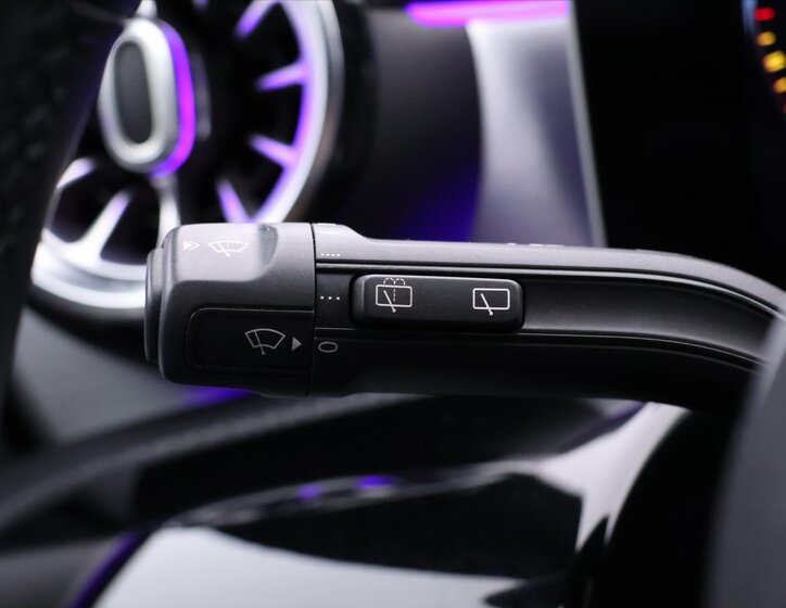 Mercedes-Benz CLA Kombi 2,0 l 225 kw