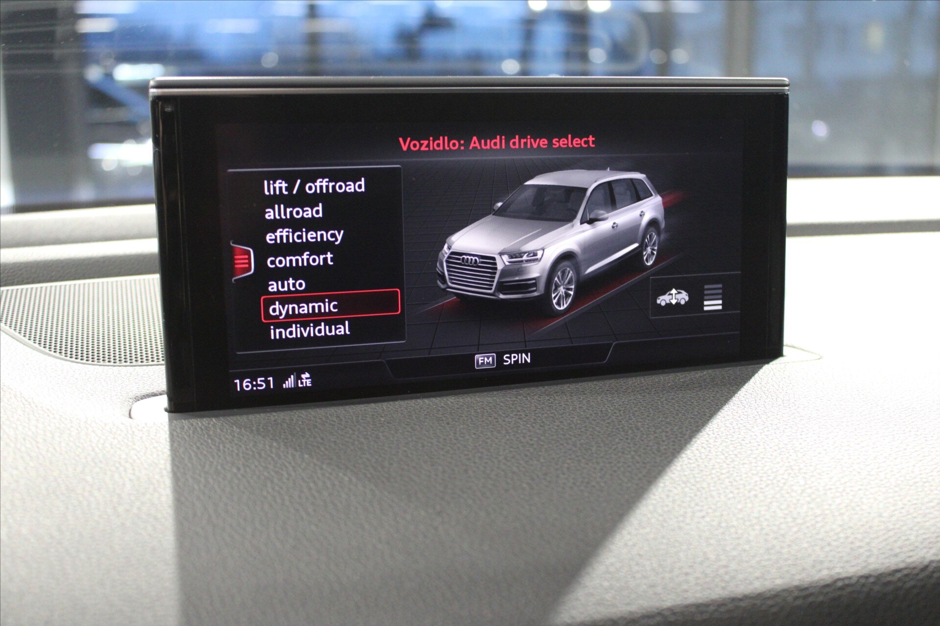 Audi Q7 SUV 3,0 l 200 kw