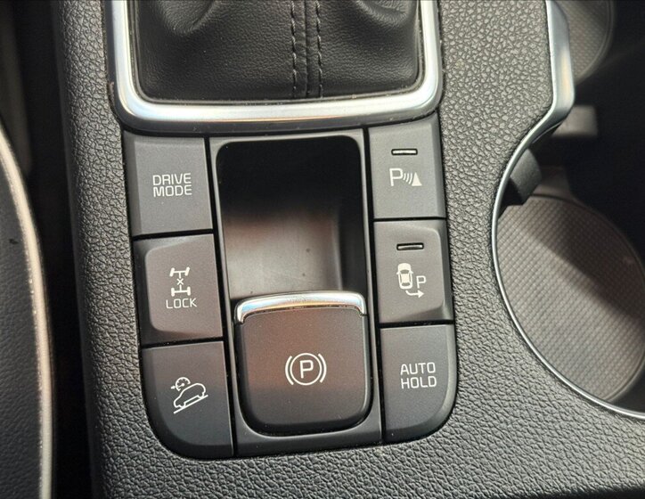 KIA Sportage SUV / Terénní 2,0 l 136 kw