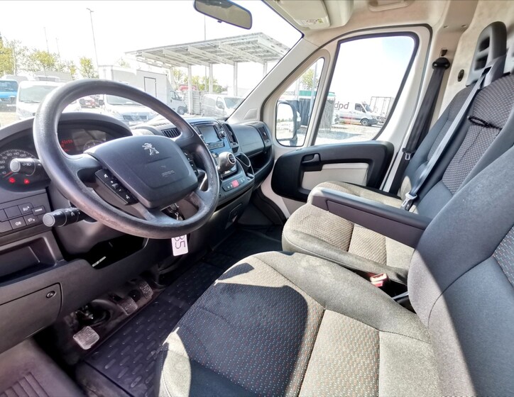 Peugeot Boxer 6