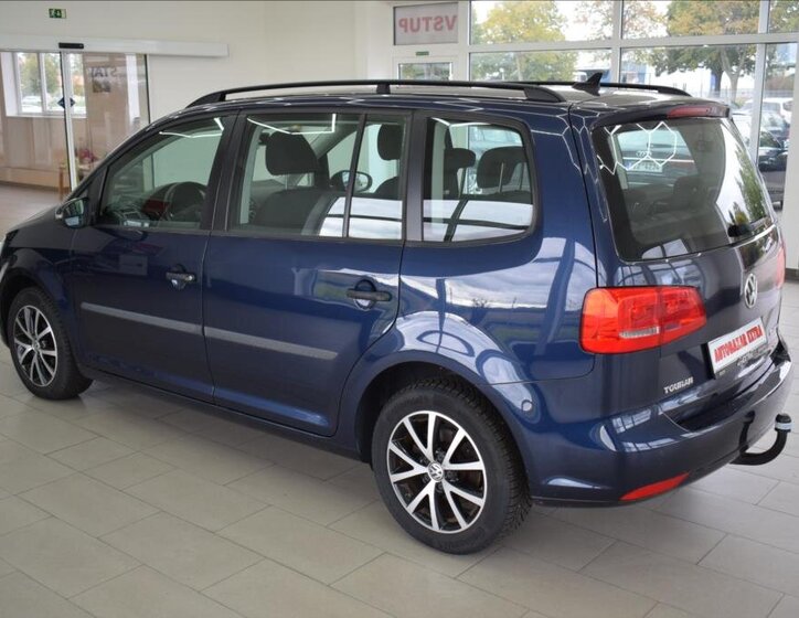 Volkswagen Touran Kombi 1,6 l 77 kw