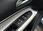 Fiat 600 SUV / Terénní 1,2 l 100 kw