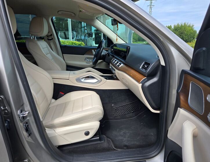 Mercedes-Benz GLE 17