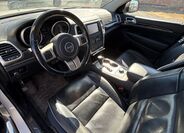 Jeep Grand Cherokee 23