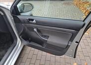 Volkswagen Golf 37