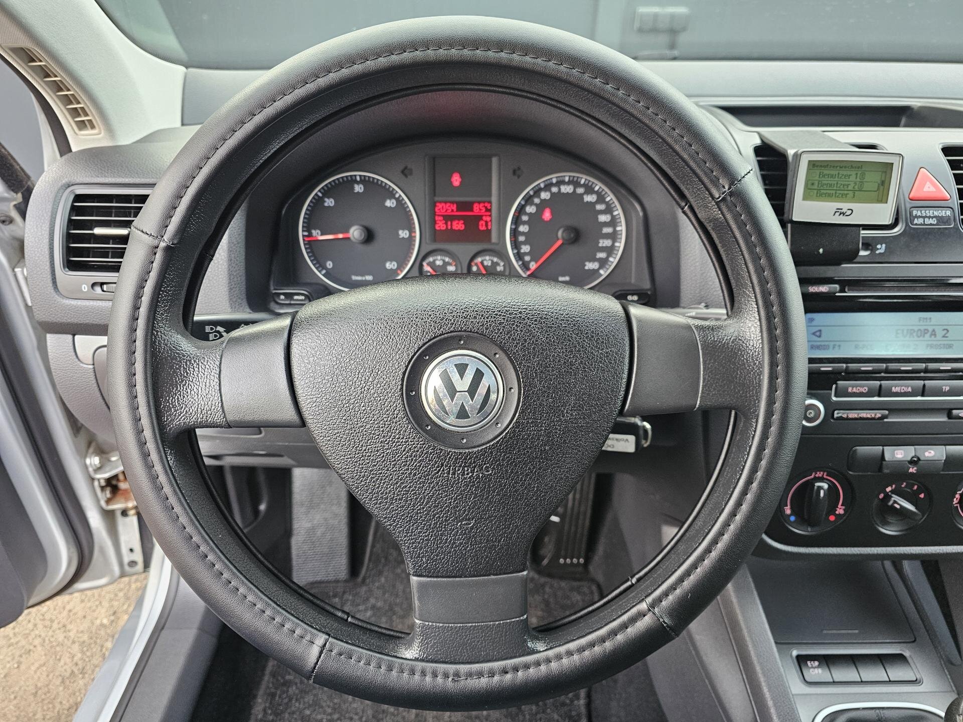 Volkswagen Golf Kombi 2,0 l 77 kw