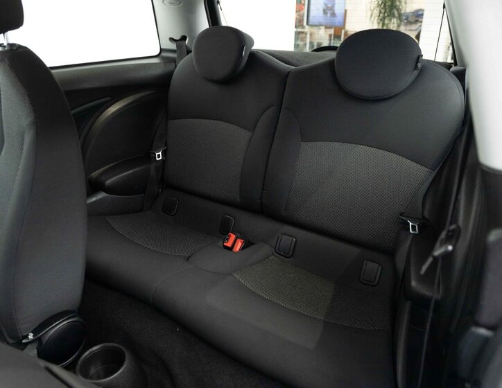 Mini Cooper Hatchback 1,4 l 70 kw