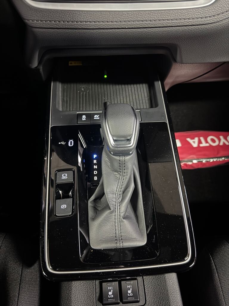 Toyota Corolla Cross SUV / Terénní 1,8 l 98 kw