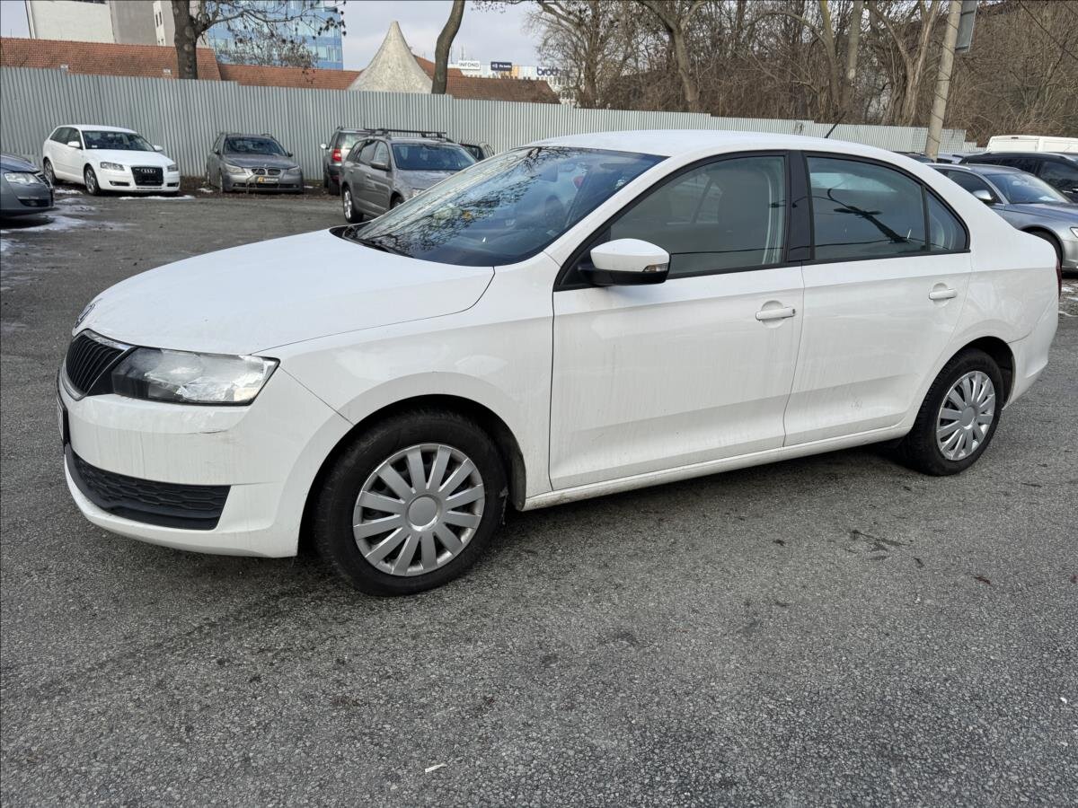 Škoda Rapid Hatchback 999,0 70 kw