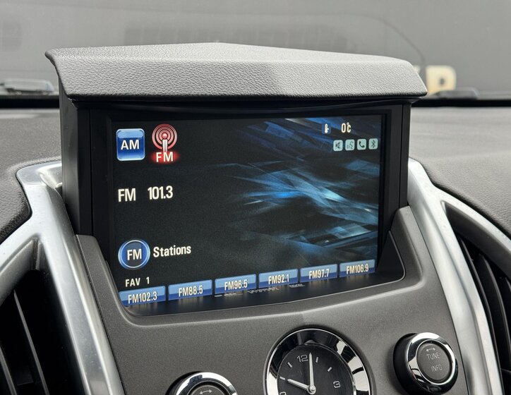 Cadillac SRX SUV 3,0 l 198 kw