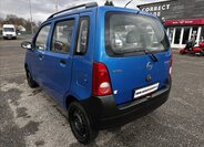 Opel Agila Hatchback 973,0 43 kw